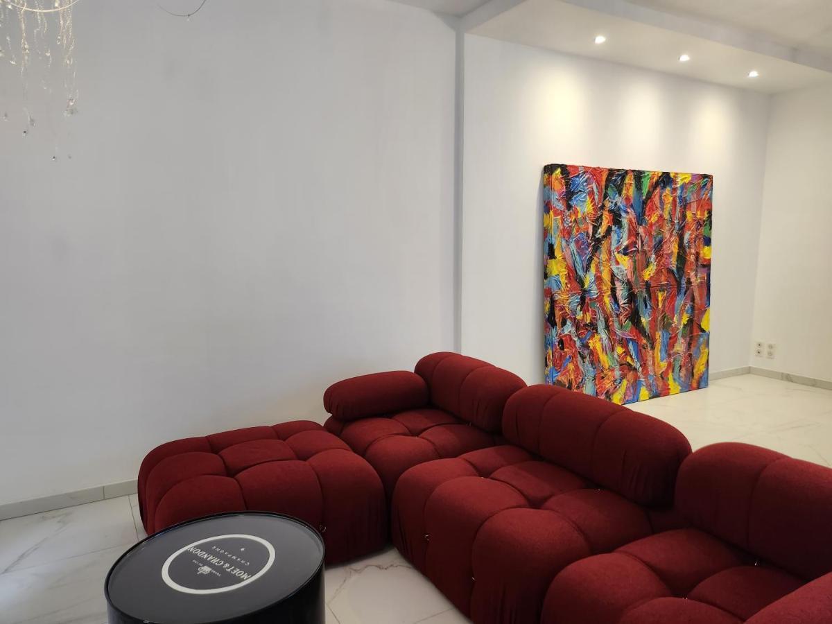 Maison Face A L'Abbaye D'Hautvillers - 2 Bedrooms 2 Bathrooms, Parking Exterior foto