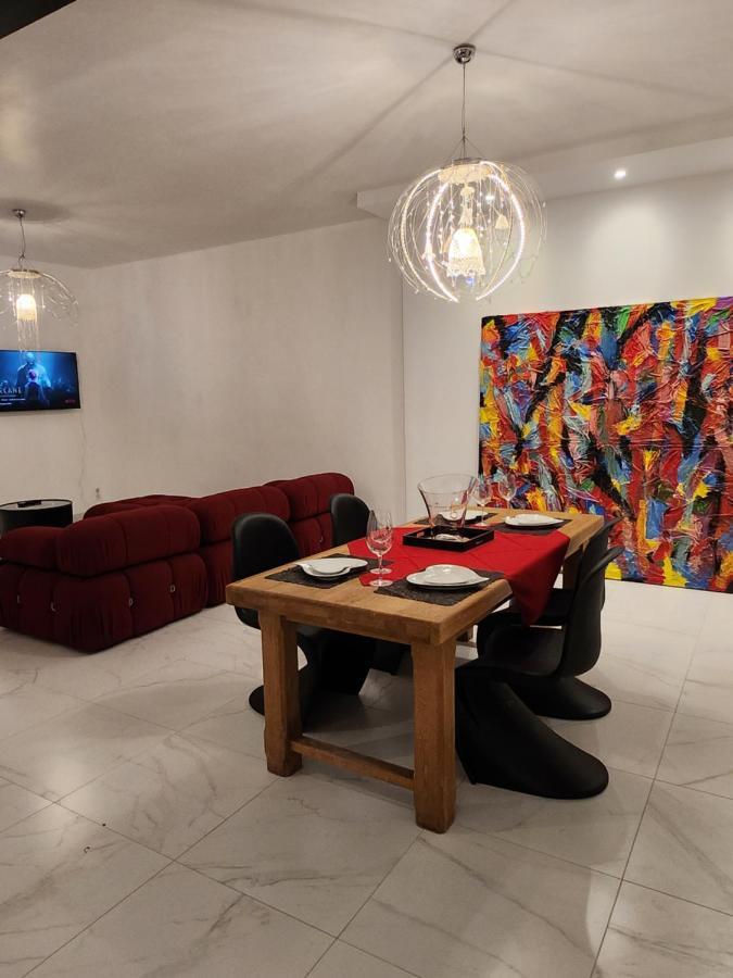 Maison Face A L'Abbaye D'Hautvillers - 2 Bedrooms 2 Bathrooms, Parking Exterior foto